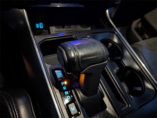 2022 Ford F-150 Raptor photo 19