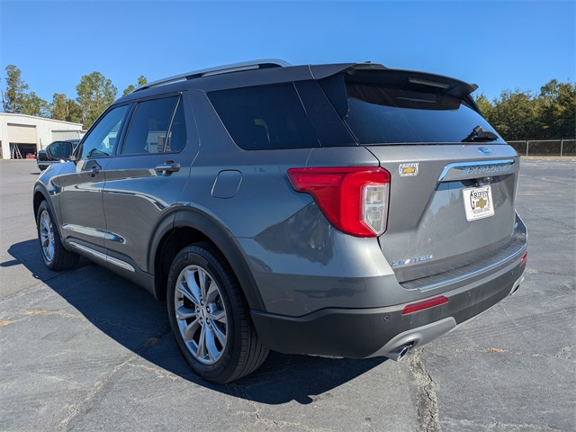 2023 Ford Explorer Limited photo 4