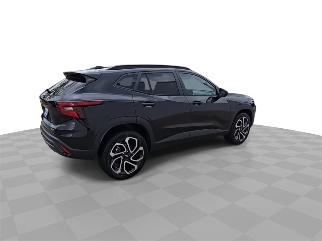 2024 Chevrolet Trax photo 7