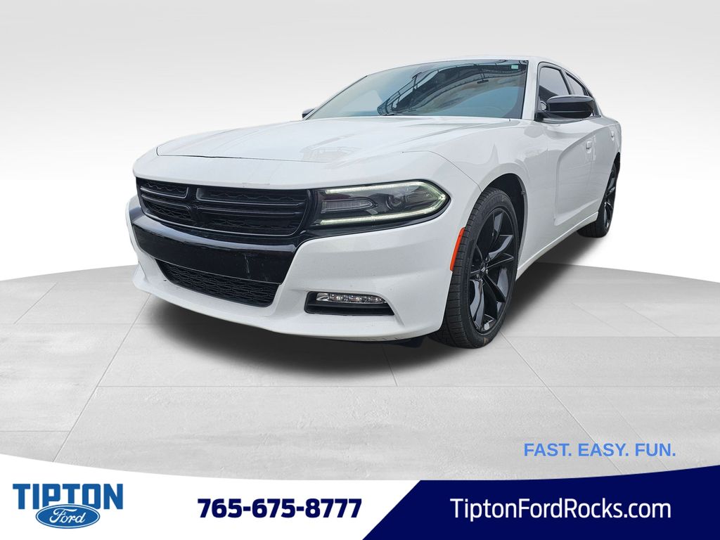 Used 2017 Dodge Charger SXT with VIN 2C3CDXHG7HH514886 for sale in Tipton, IN