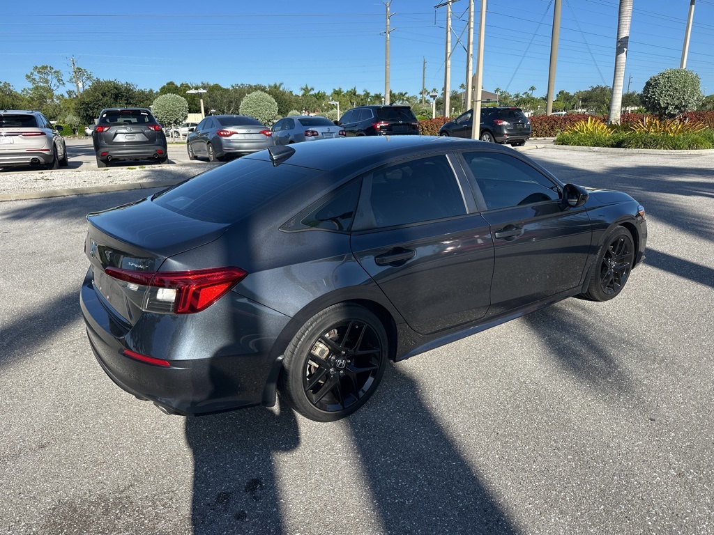 2022 Honda Civic Sport photo 4
