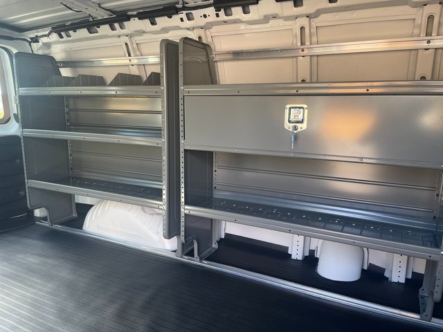 2025 Chevrolet Express Cargo 3500 photo 7
