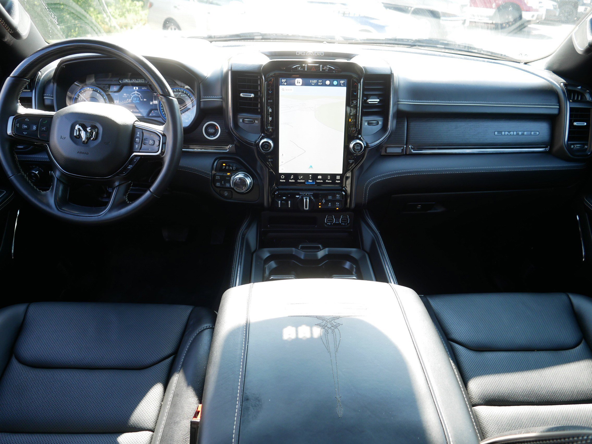 2022 Ram 1500 Limited photo 10