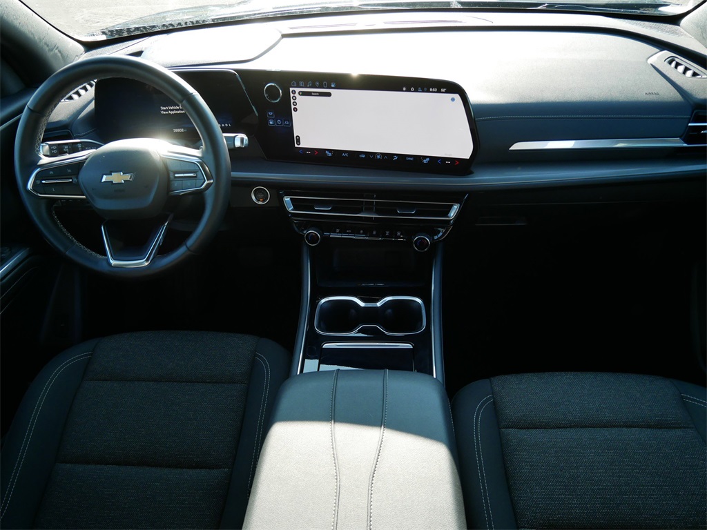 2024 Chevrolet Traverse photo 10