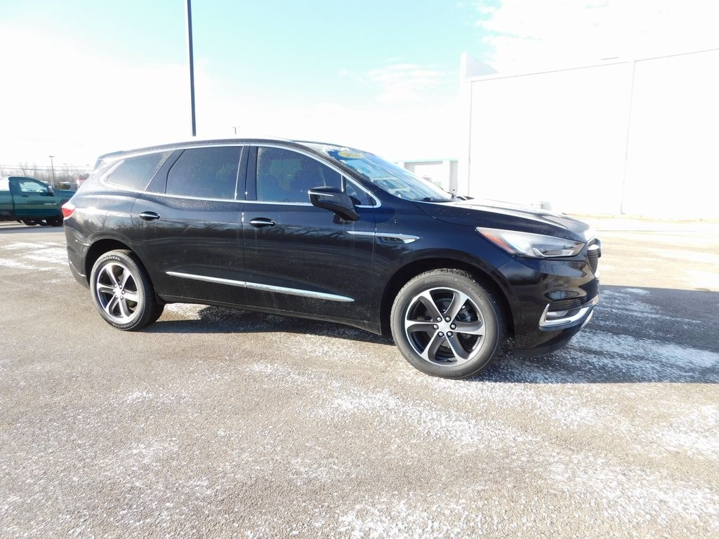 2021 Buick Enclave Essence's photo