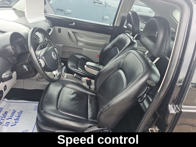 2000 Volkswagen Beetle GLS photo 8