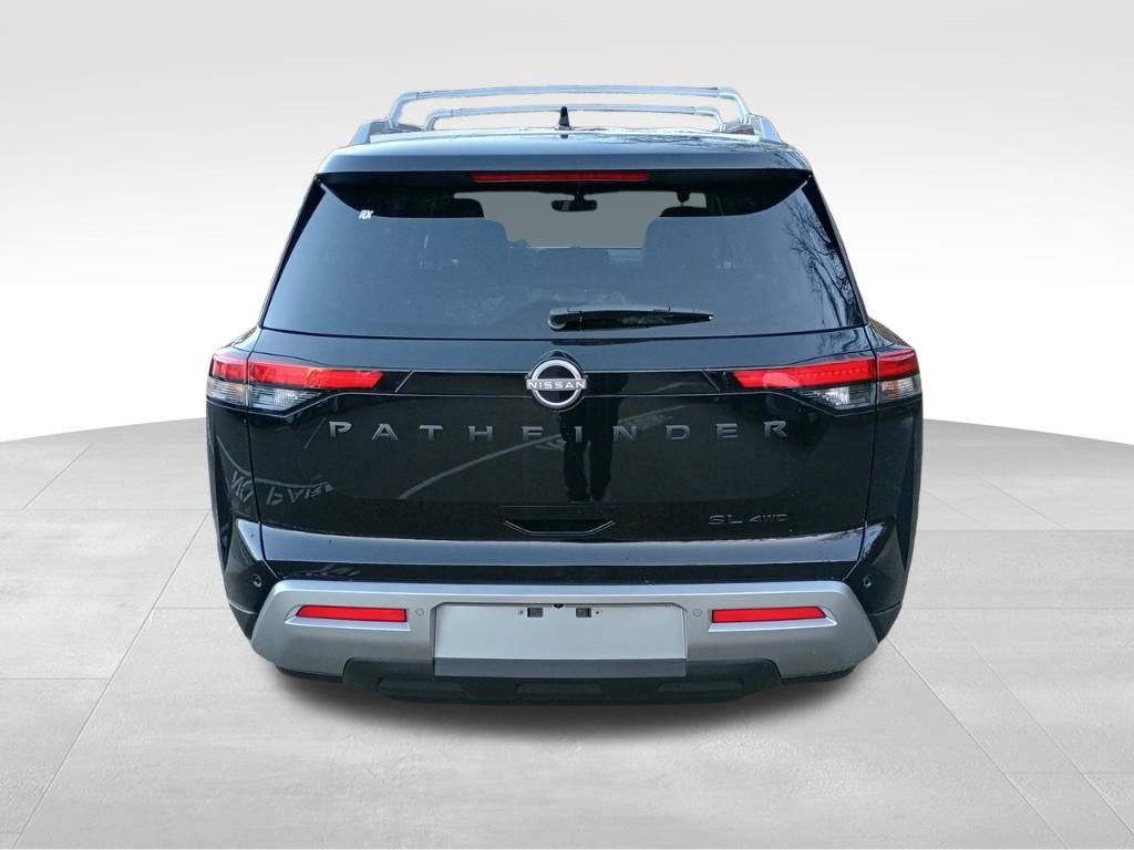 2025 Nissan Pathfinder SL photo 5