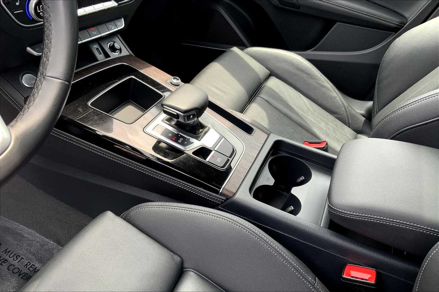 2024 Audi Q5 S line Premium Plus photo 15