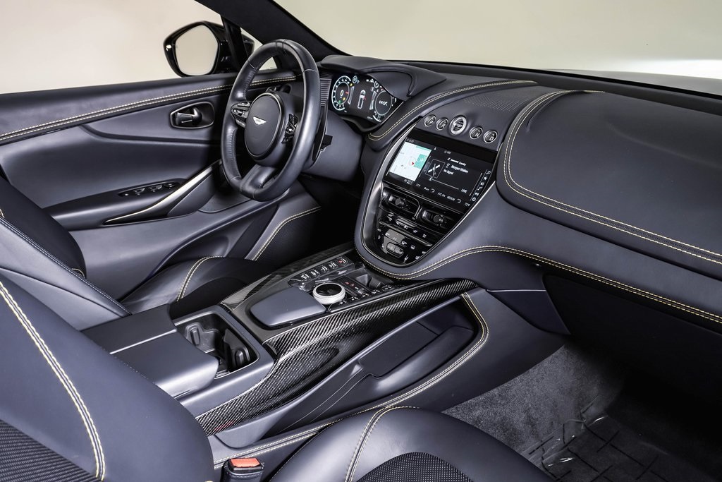 2021 Aston Martin DBX AM8 photo 14