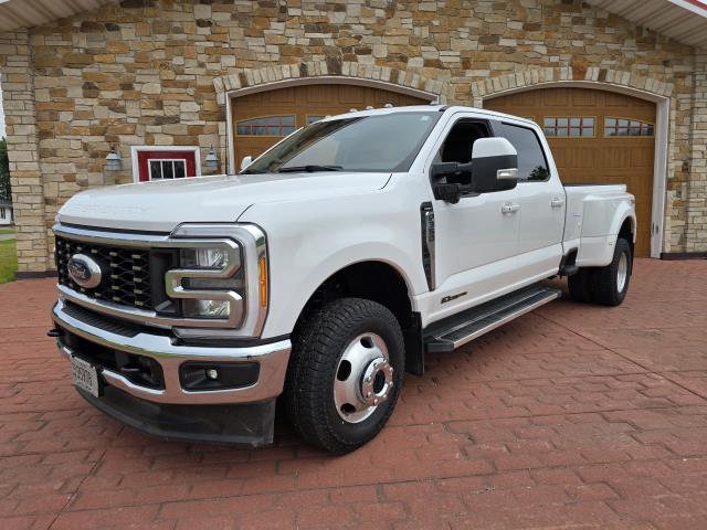 2023 Ford F-350 Lariat photo 7
