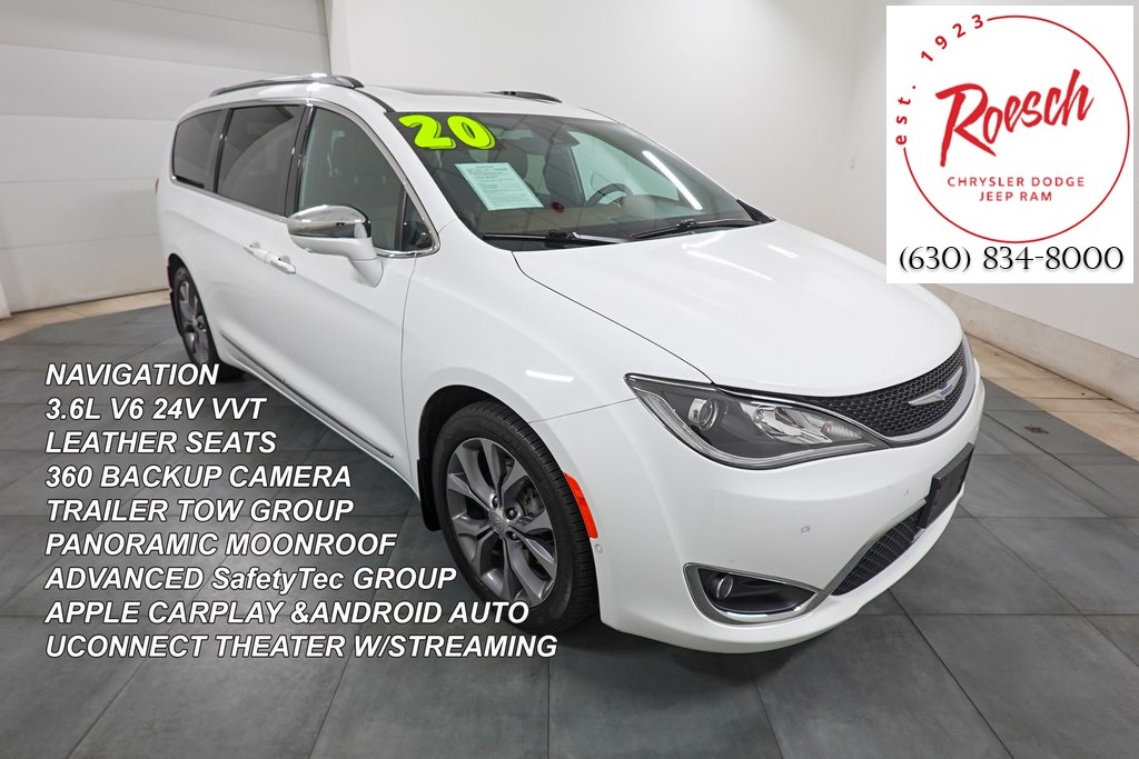 2020 Chrysler Pacifica Limited's photo