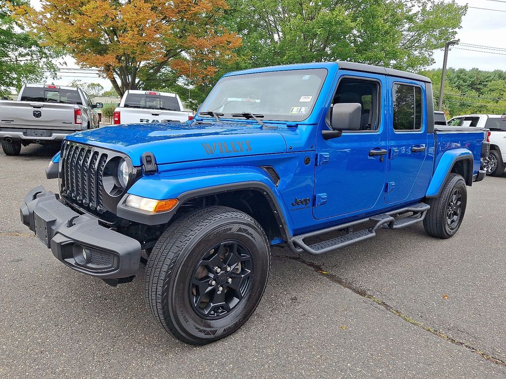 2021 Jeep Gladiator Sport photo 3