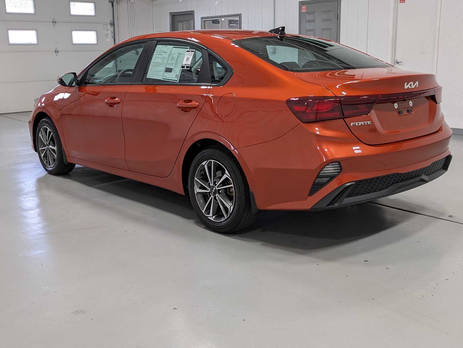 2023 Kia Forte LXS photo 9