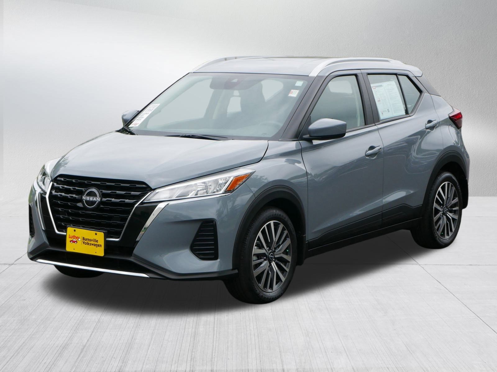 2024 Nissan Kicks SV photo 3