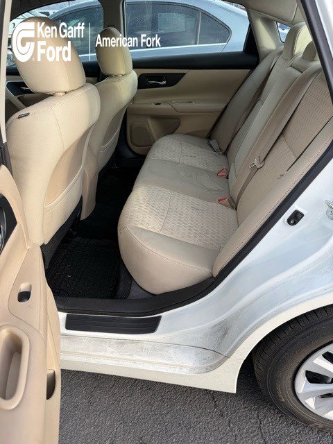 2016 Nissan Altima S