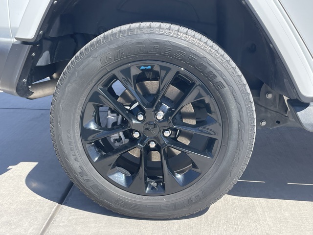 2022 Jeep Wrangler Unlimited Sahara 4xe photo 4