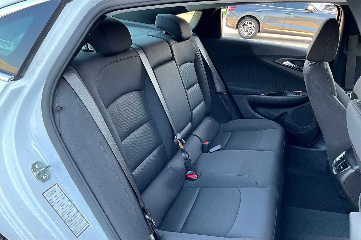 2024 Chevrolet Malibu 1LT photo 17