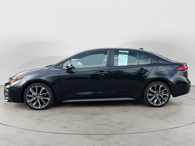 2022 Toyota Corolla XSE photo 2