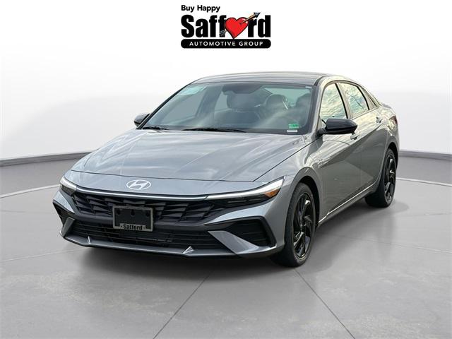 2026 Hyundai Elantra SEL's photo