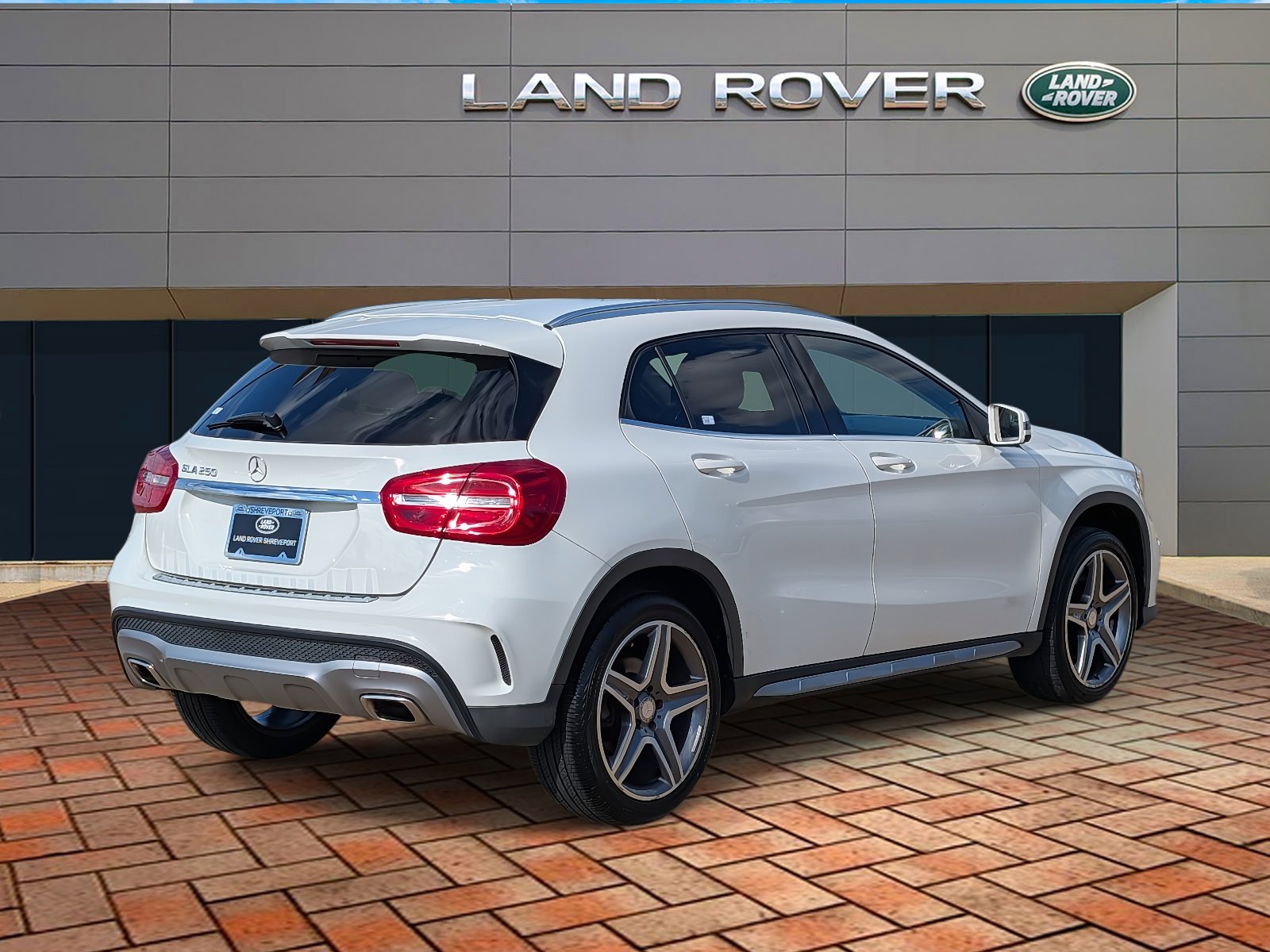 2015 Mercedes Benz GLA 250 photo 4