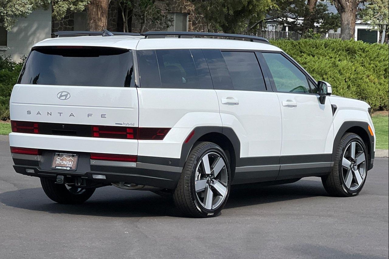 2026 Hyundai Santa Fe Limited photo 4