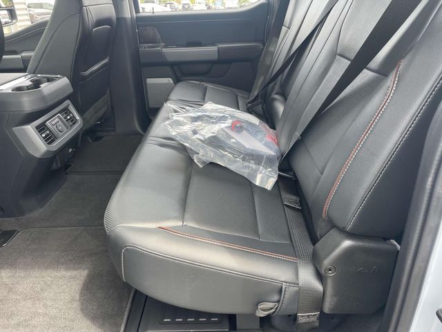 2024 Ford F-250 Lariat photo 17