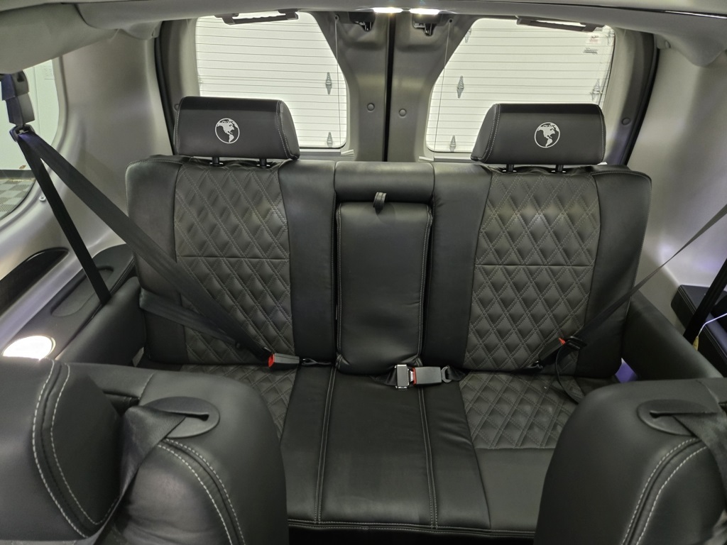 2024 Ford Transit Van photo 28
