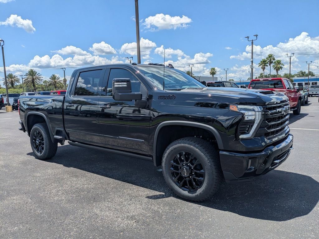 2025 Chevrolet Silverado 2500HD High Country photo 2