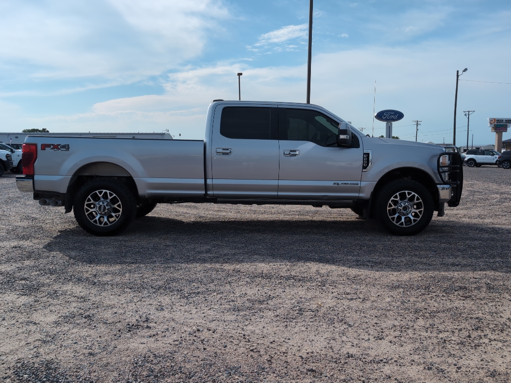 2021 Ford F-250 Lariat photo 4