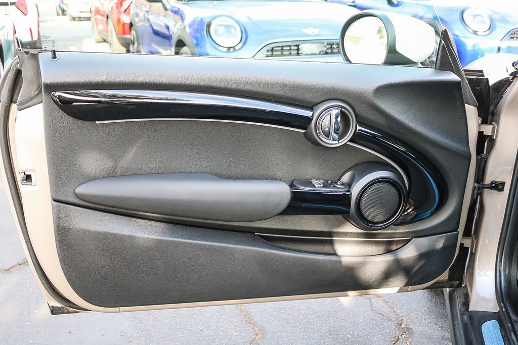 2023 Mini Cooper Hardtop S photo 22