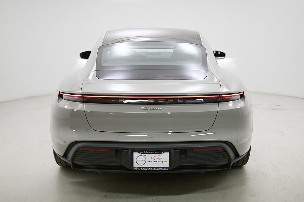 2022 PORSCHE TAYCAN - Image 9