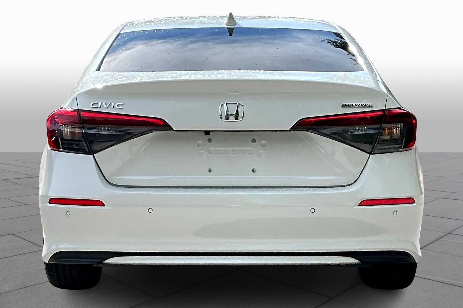 2024 Honda Civic Touring photo 4