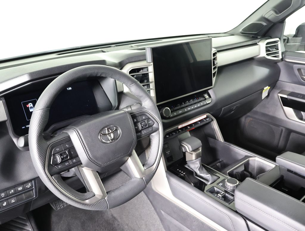 2025 Toyota Tundra Limited photo 6