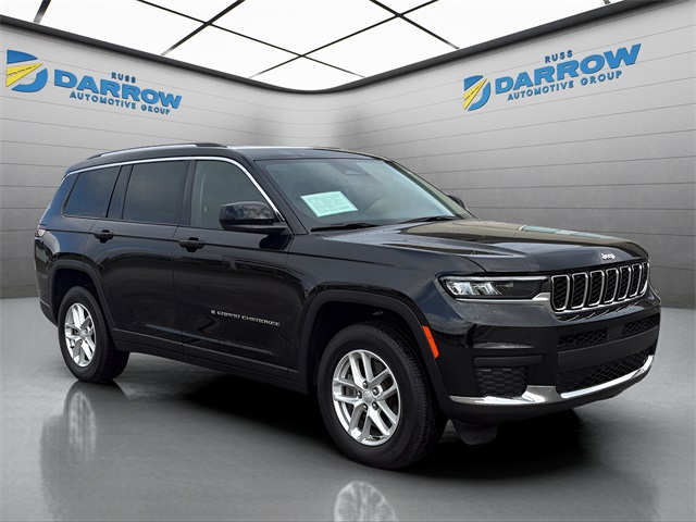 2022 Jeep Grand Cherokee Laredo photo 2