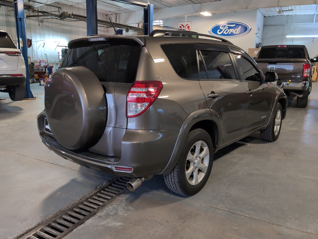 2010 Toyota RAV4 Limited photo 4