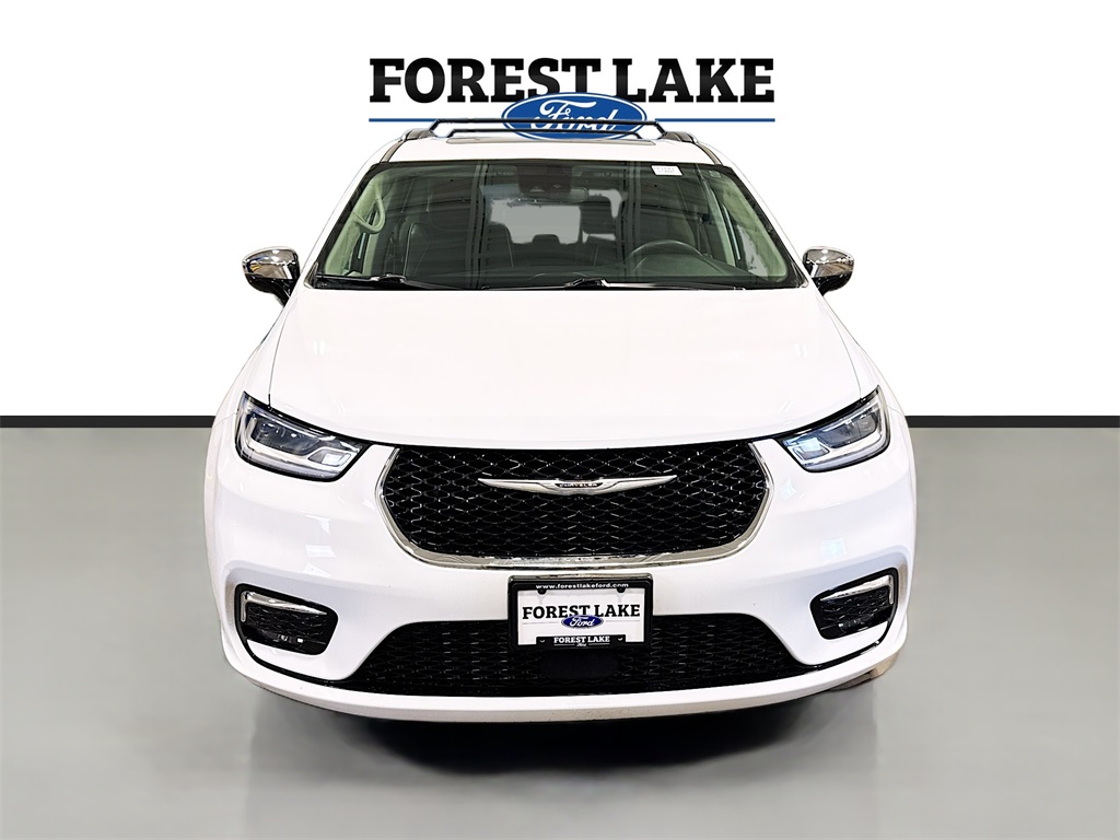 Certified 2023 Chrysler Pacifica Limited with VIN 2C4RC1GG7PR559391 for sale in Forest Lake, Minnesota