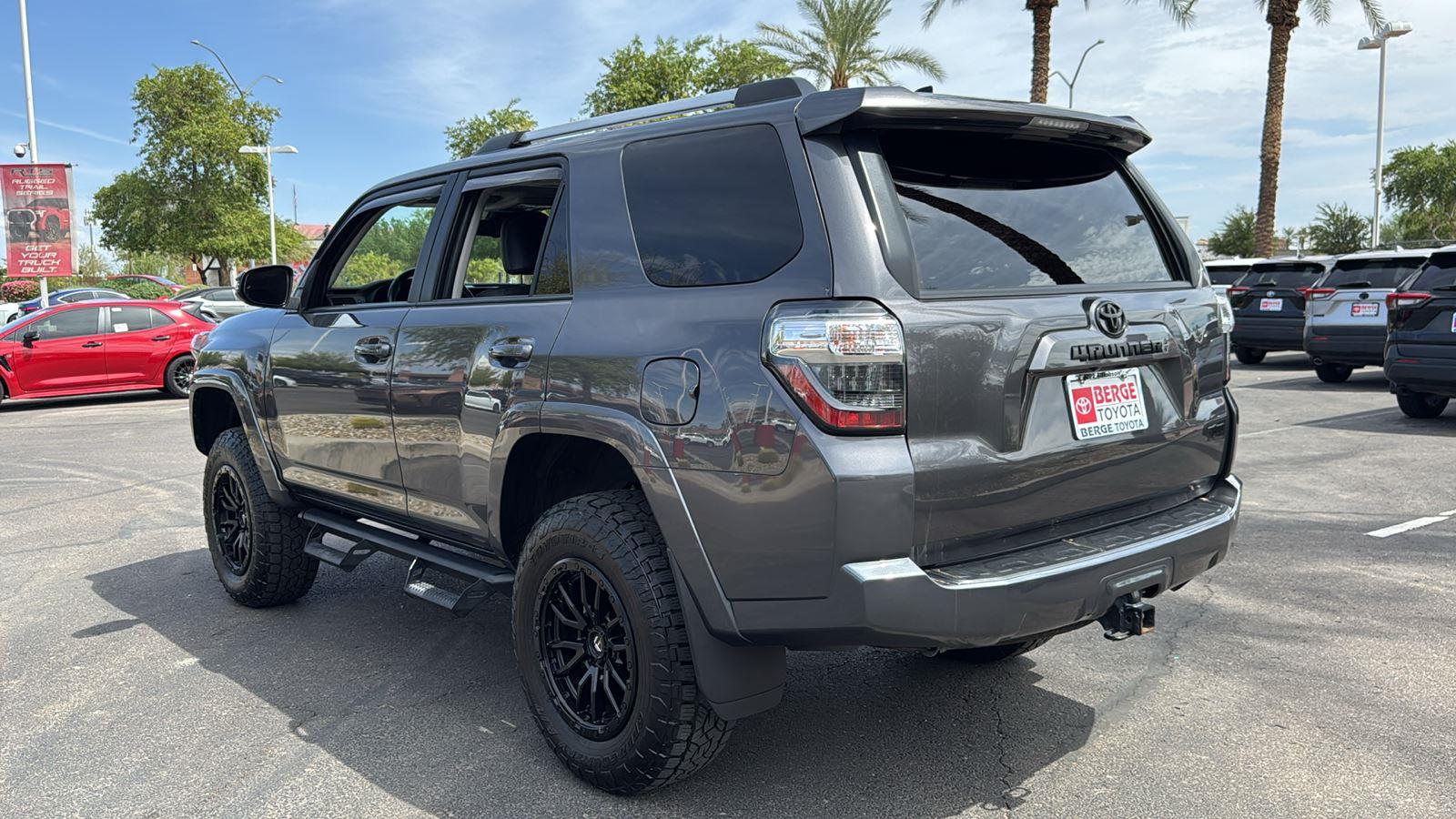 2023 Toyota 4Runner SR5 Premium photo 5