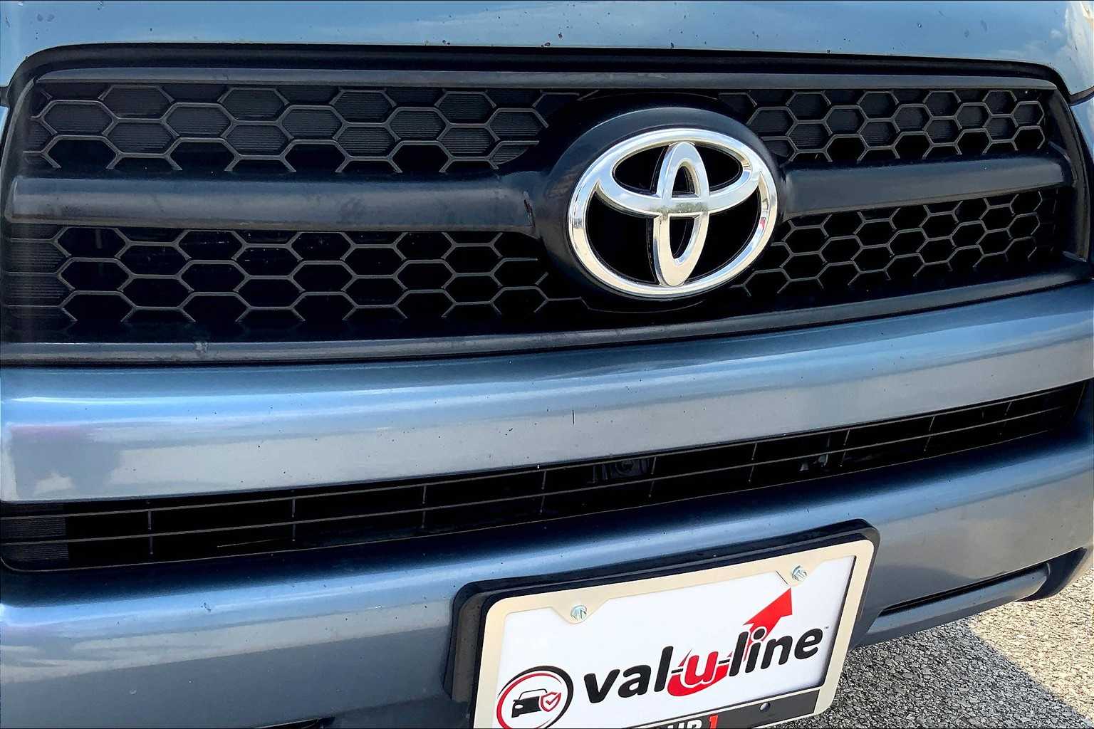2010 Toyota RAV4 Base photo 25