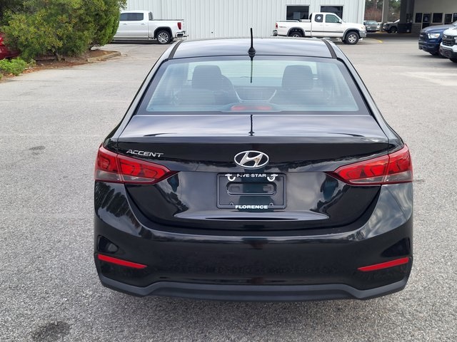 2019 Hyundai Accent SE photo 3