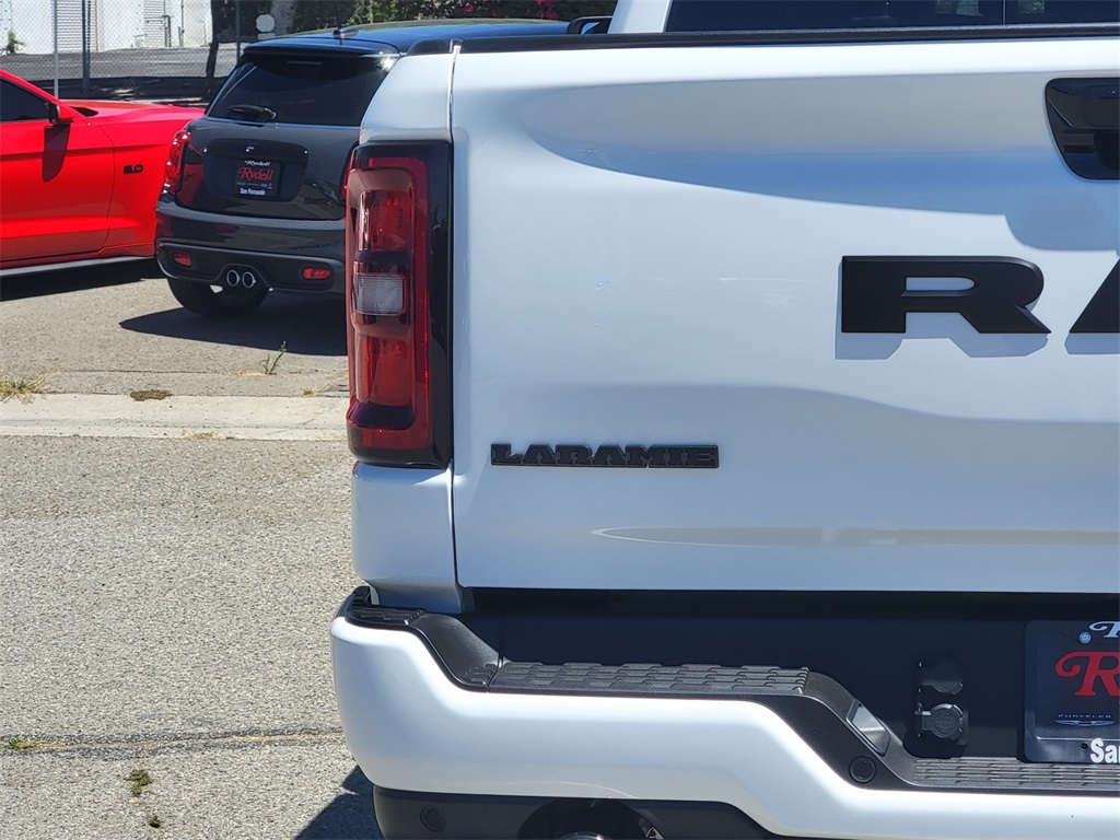 2026 Ram 1500 Laramie photo 4