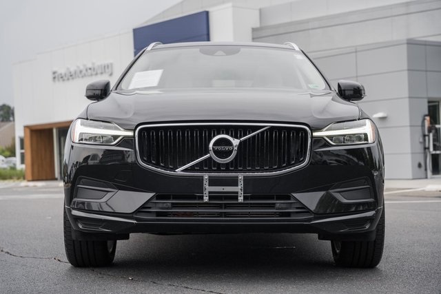 2019 Volvo XC60 T5 Momentum photo 3