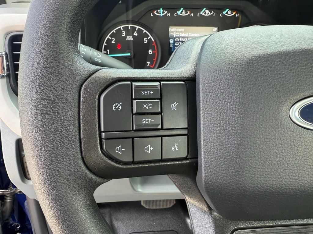 2026 Ford F-350 photo 16
