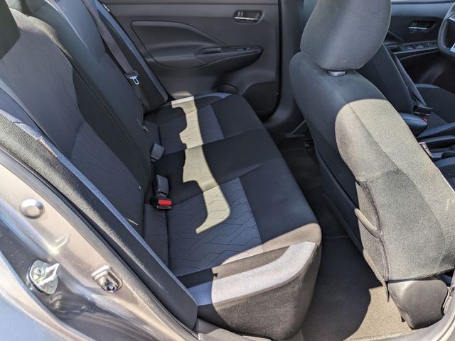 2023 Nissan Versa 1.6 SV photo 22