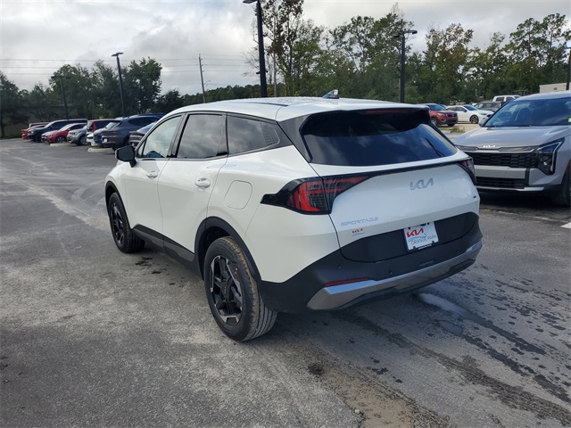 2026 Kia Sportage Hybrid S photo 3