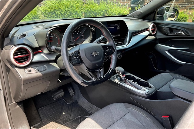 2024 Chevrolet Trax photo 17