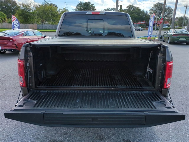 2015 Ford F-150 XLT photo 12