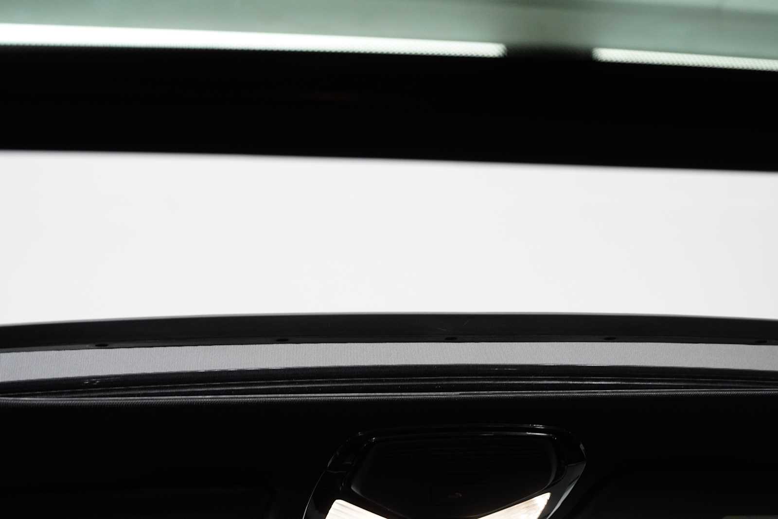 2025 Bmw 330i photo 24
