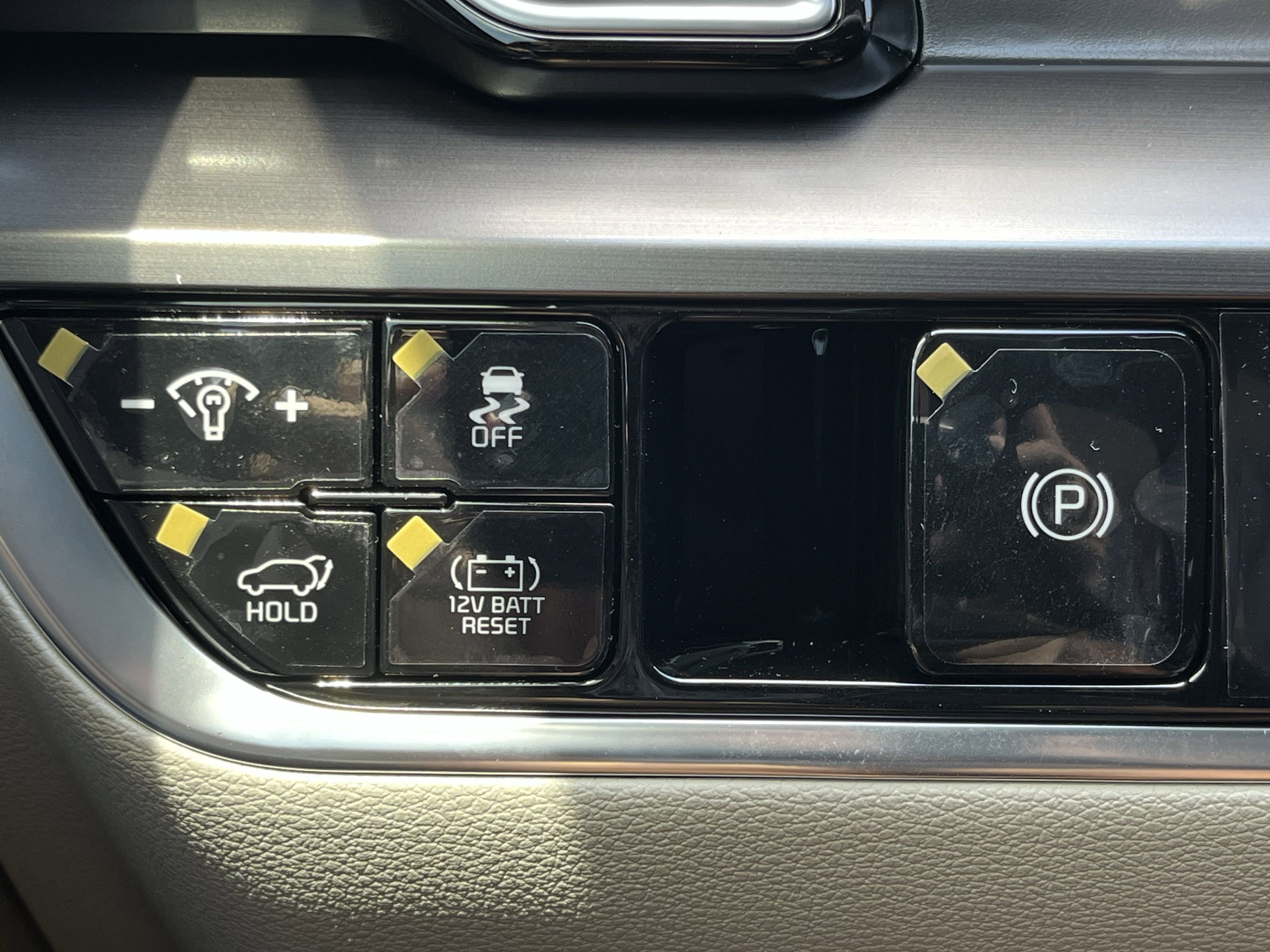 2025 Kia Sportage Hybrid EX photo 12