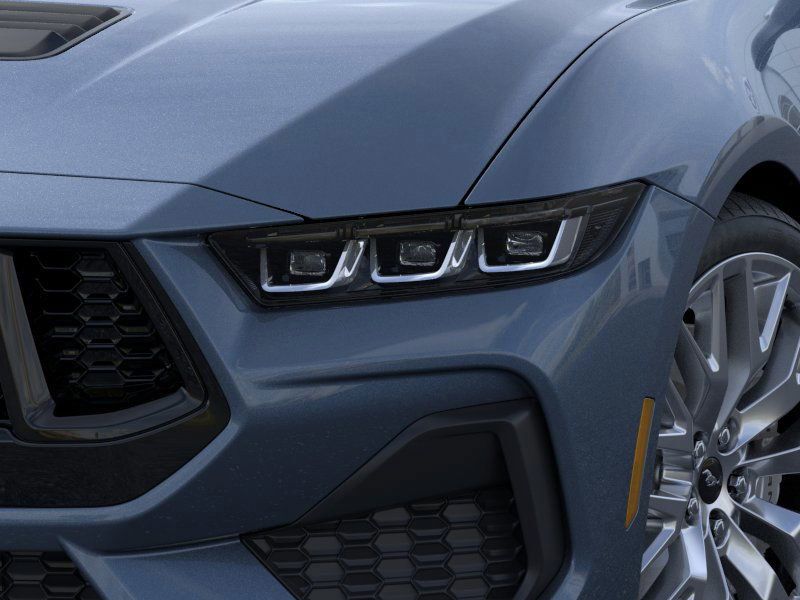 2025 Ford Mustang GT Premium photo 18