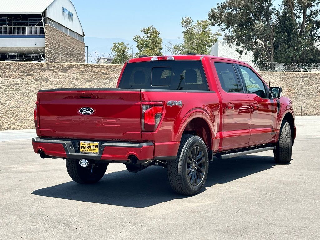 2025 Ford F-150 XLT photo 3